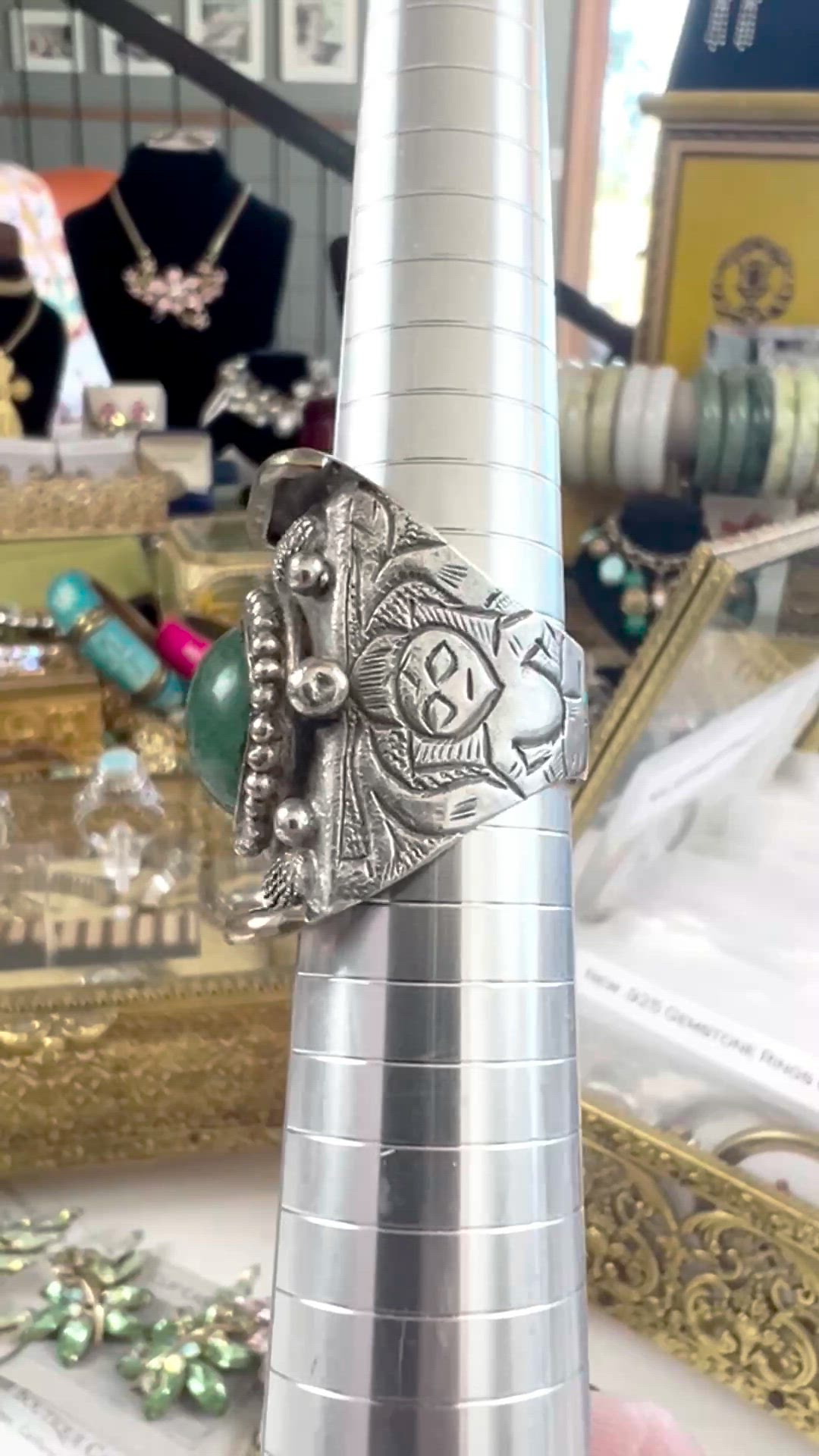 R-001 Vintage .925 Sterling Silver Chunky Tibetan-Style Ring w/ Bezel-Set Jade Cabochon (size 9)